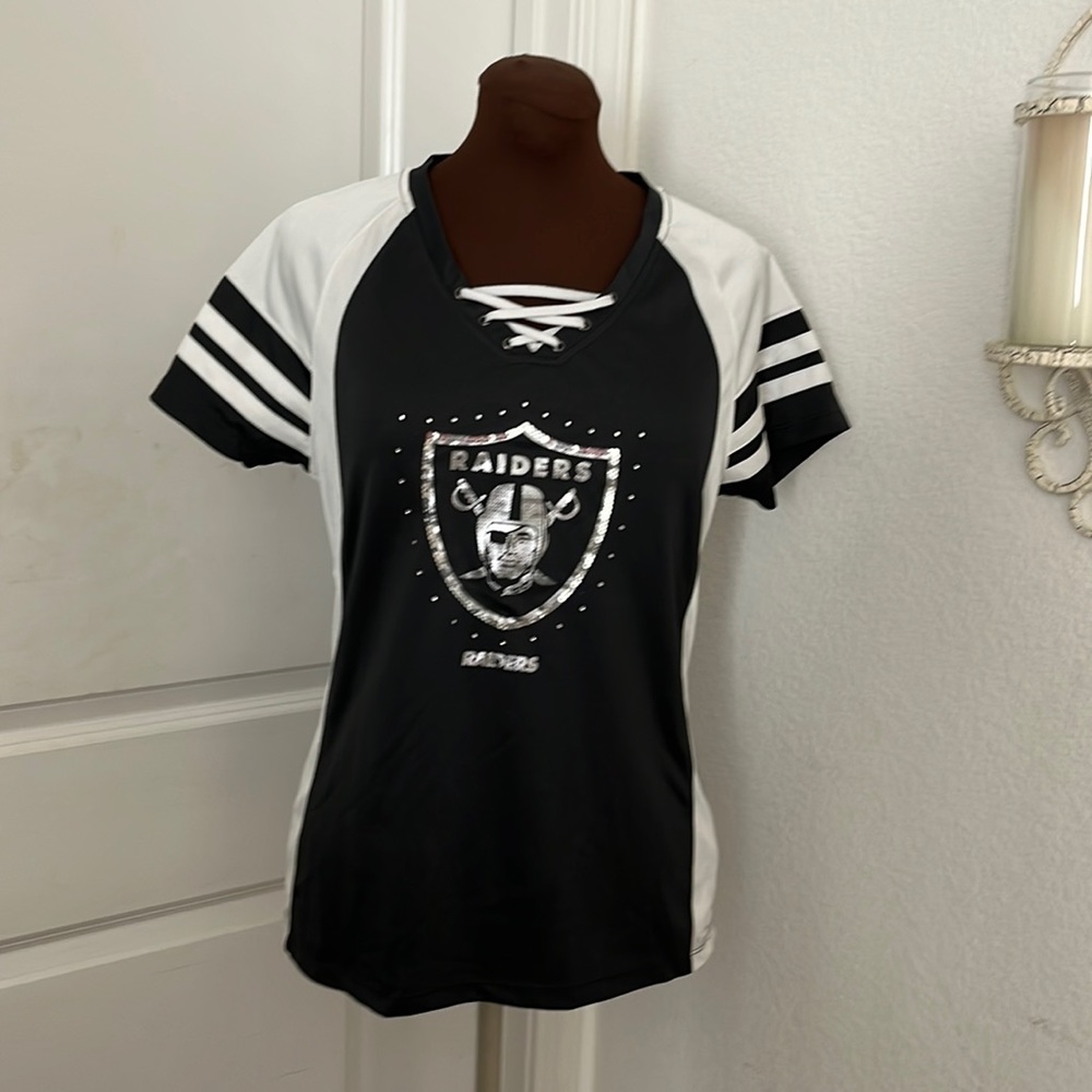 Women's RAIDERS Tshirt - Large